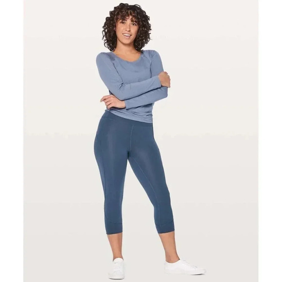 Lululemon In Movement Crop 19" Mineral Blue | 2 - Picture 2 of 9